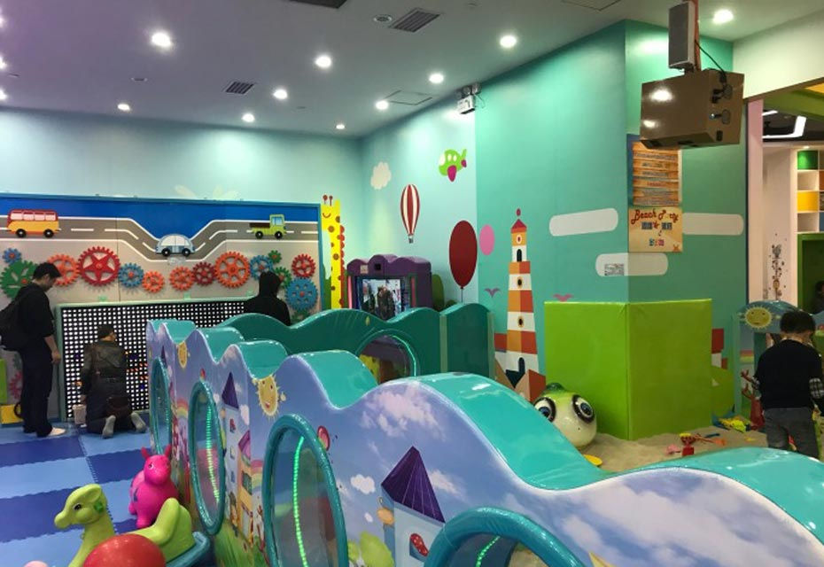 室內兒童設備