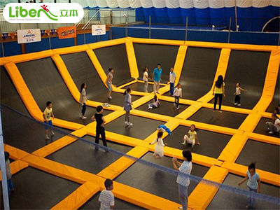  蹦床館噴繪所需要注意的要點，以及解決方案-立本